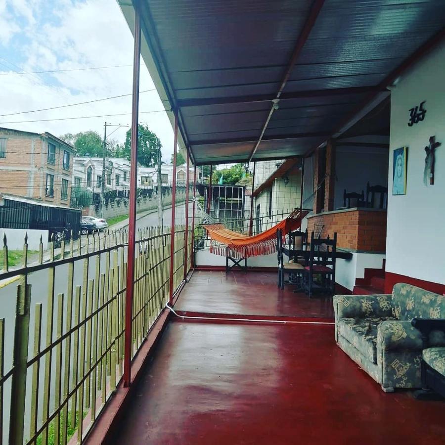 Hostal Spa Casa De Piedra Con Jacuzzi Santa Rosa de Cabal Exterior foto